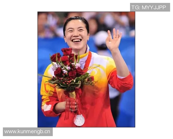 杨丽的乒乓球人生：从小球场到世界舞台的深度对话与成长故事